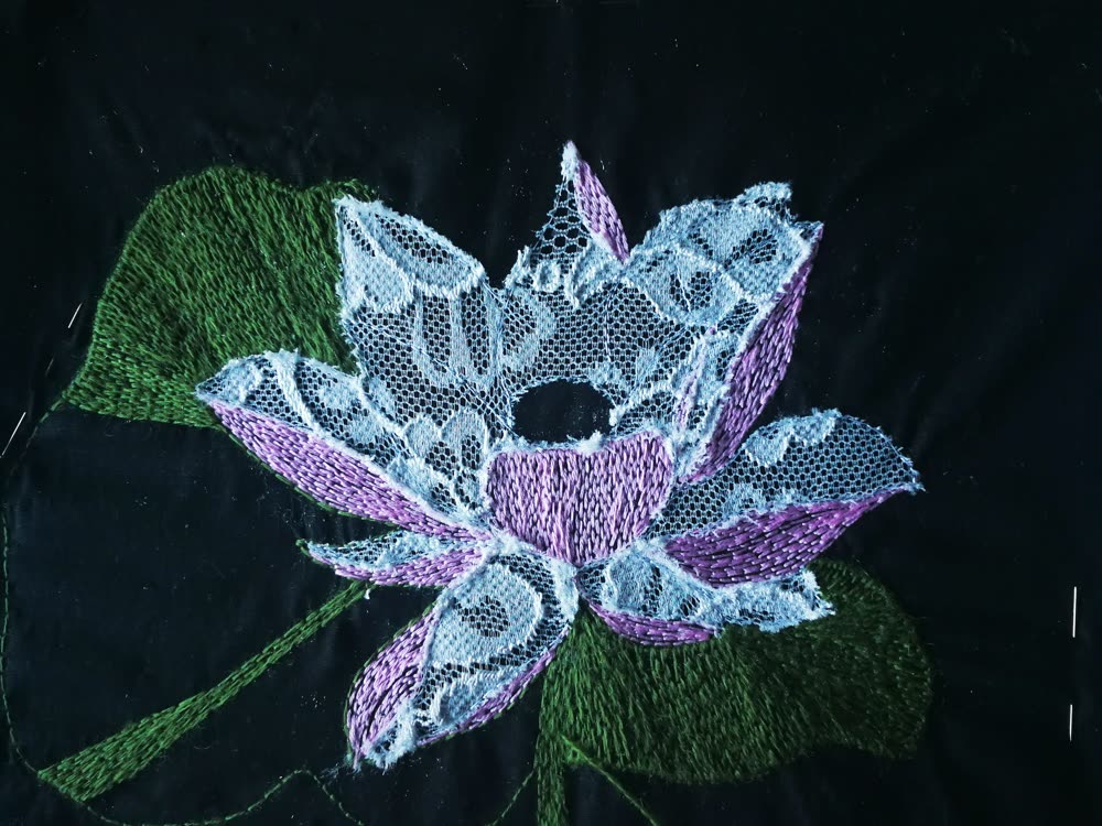Lace cut around the petals